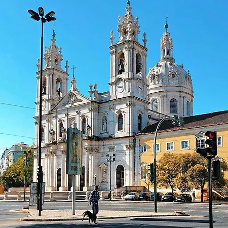 Comtesse Lisbonne By Homing בית הארחה 3*