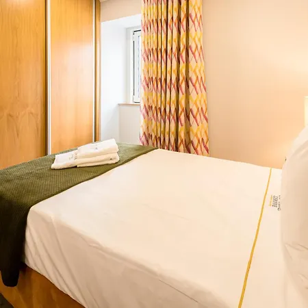 Comtesse Lisbonne By Homing