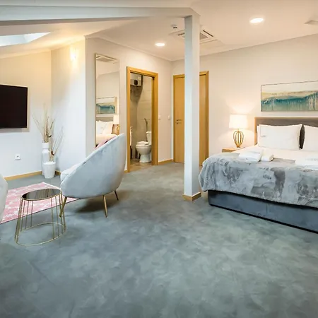 Comtesse Lisbonne By Homing Maison d'hôtes 3*